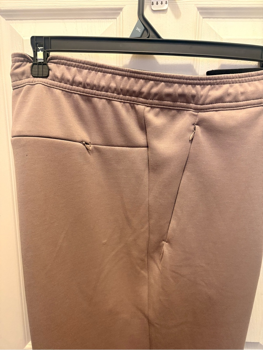 Reebok Men's Mauve Drawstring Joggers